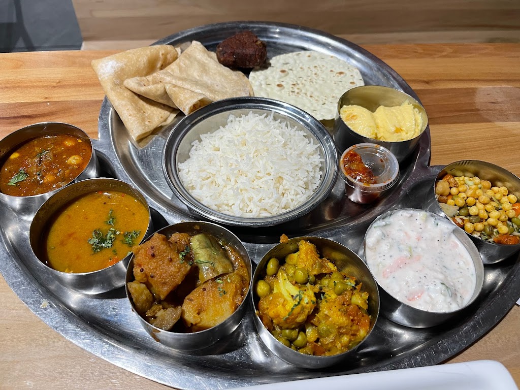 NeeHees Indian Vegetarian Street Food | 45656 Ford Rd, Canton, MI 48187 | Phone: (734) 737-9777