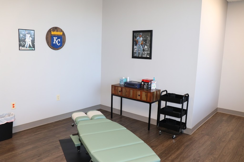 Horizon Chiropractic and Acupuncture | 10015 N Ambassador Dr Ste 200, Kansas City, MO 64153, USA | Phone: (816) 237-7088