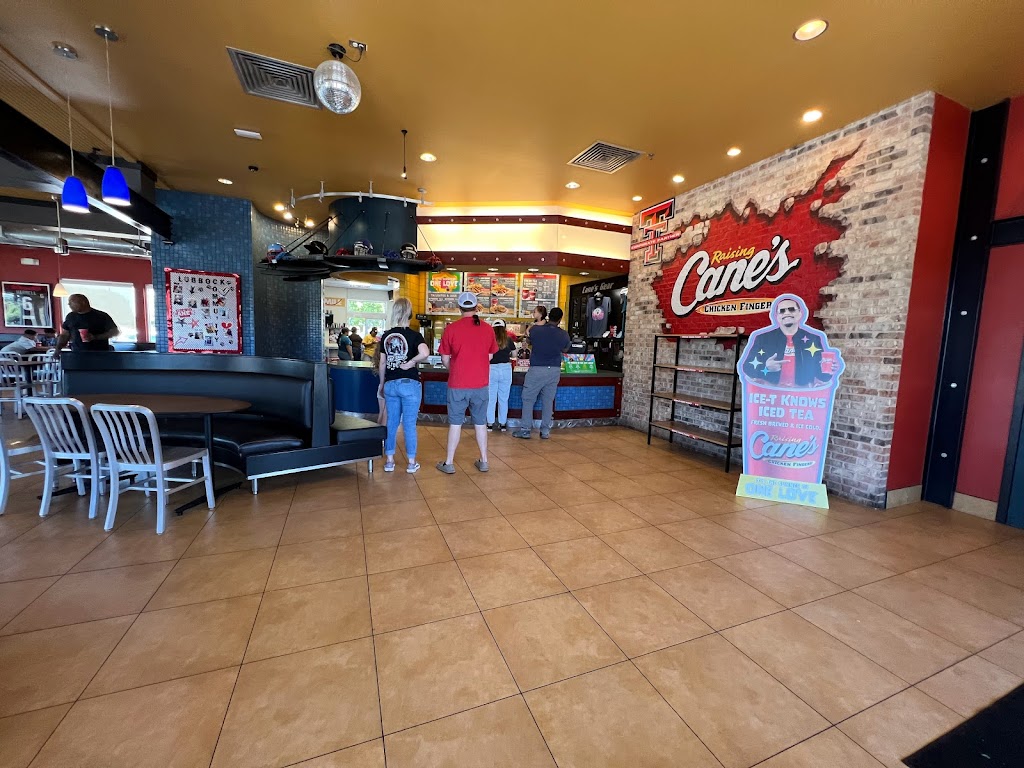 Raising Canes Chicken Fingers | 2725 82nd St, Lubbock, TX 79423, USA | Phone: (806) 445-0213