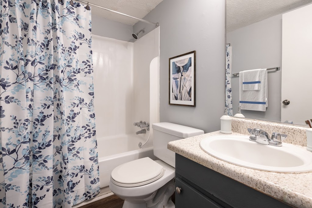 Two20 At Branchview | 220 Branchview Dr, Charlotte, NC 28217, USA | Phone: (704) 527-2500
