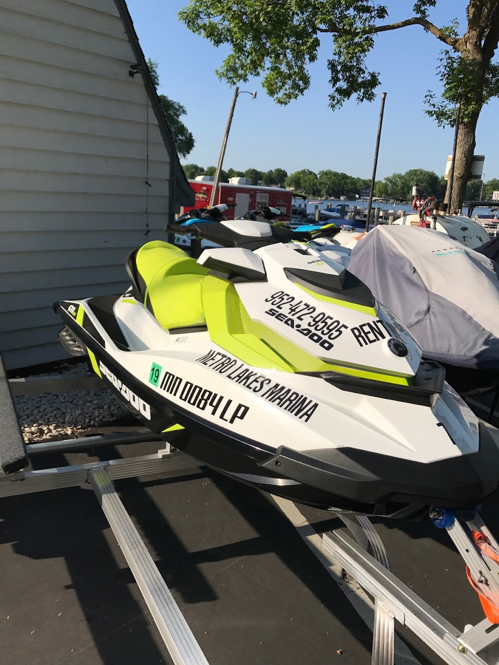 Metro Lakes Marina & Rentals LLC. | 4850 Edgewater Dr, Mound, MN 55364, USA | Phone: (952) 472-9595