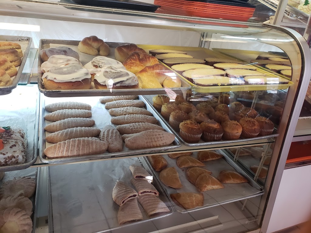 Sparks Sweet Shop Bakery | 12887 Untermyer St, El Paso, TX 79928 | Phone: (915) 780-8492