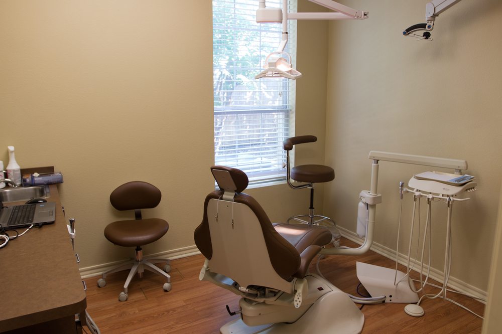 Emergency Dentist 24/7 | 5334 N Tarrant Pkwy, Fort Worth, TX 76244, USA | Phone: (817) 697-4027