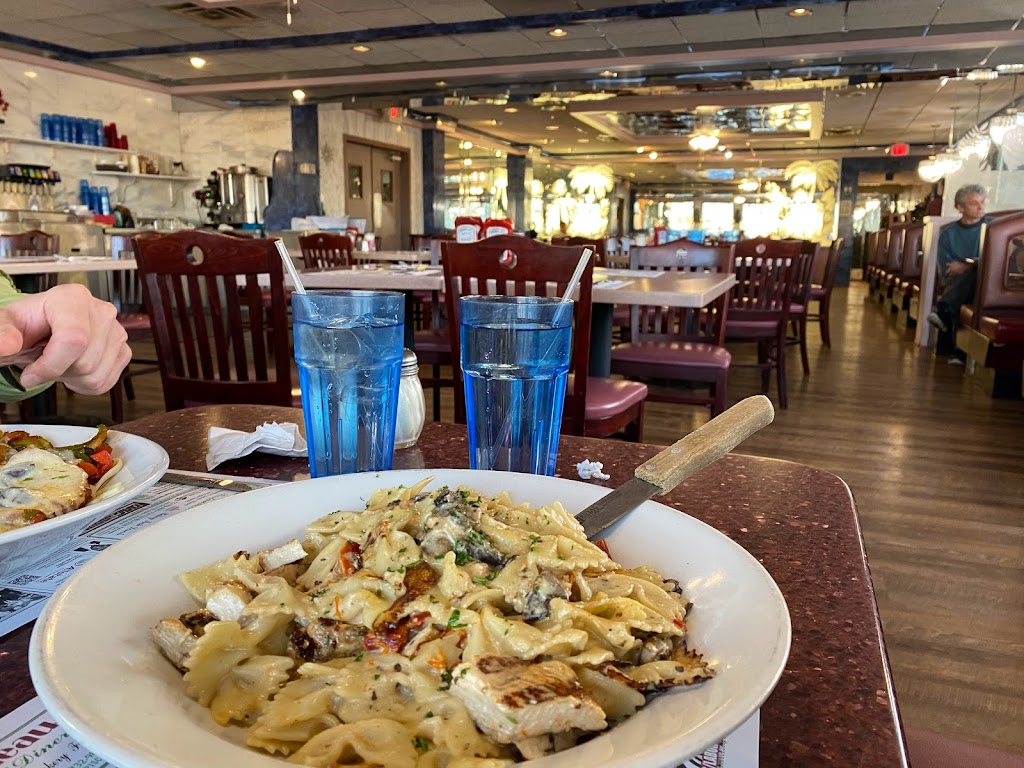 Fontainbleau Diner | 1052 Stelton Rd, Piscataway, NJ 08854, USA | Phone: (732) 981-0090