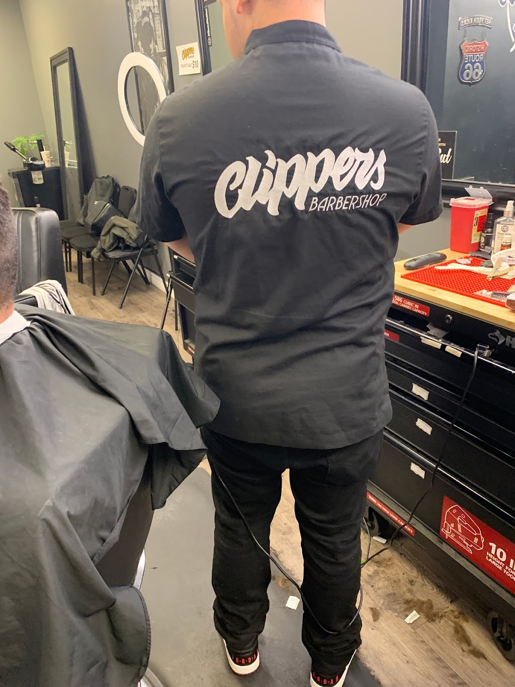 Clippers barbershop | 141 N Twin Oaks Valley Rd UNIT 126, San Marcos, CA 92069, USA | Phone: (442) 515-3431