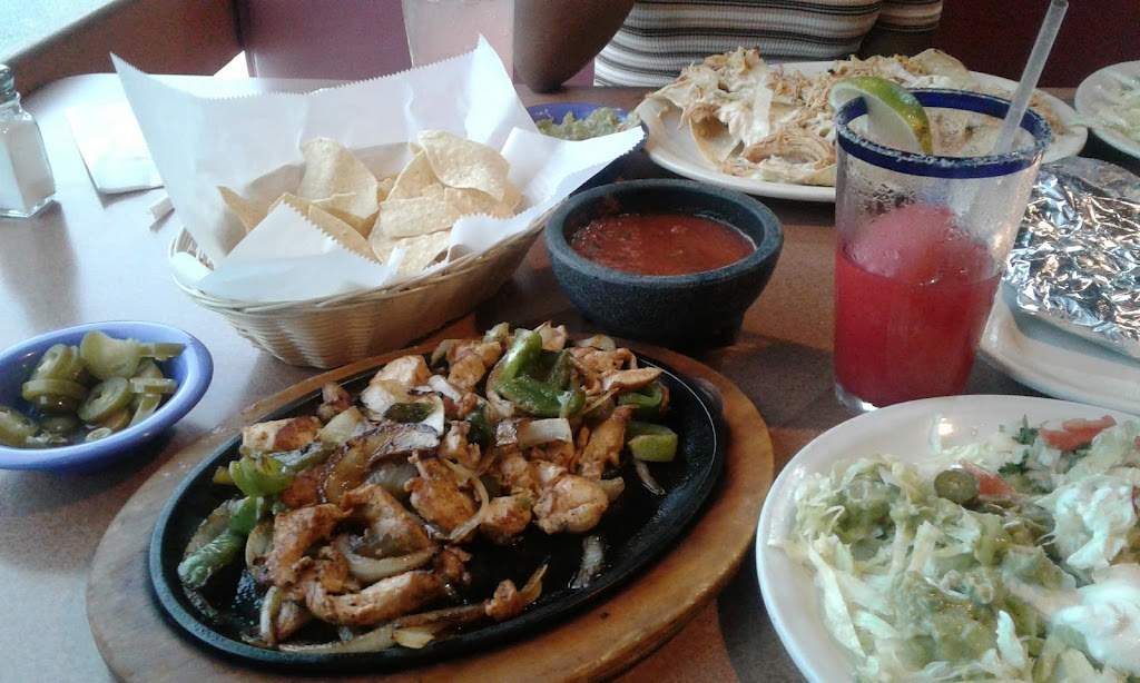 Cinco De Mayo Mexican Grill | 7436 Douglas Blvd, Douglasville, GA 30135, USA | Phone: (678) 715-7234