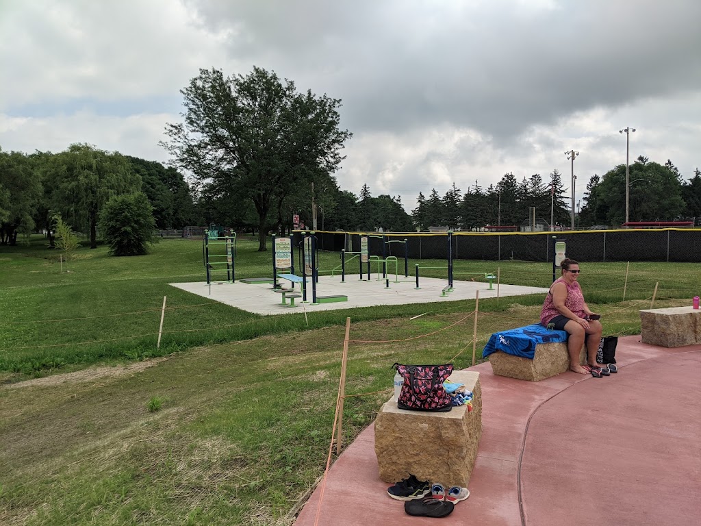 Green County Splash Pad | Twining Park, 425 14th Ave, Monroe, WI 53566, USA | Phone: (608) 214-2581