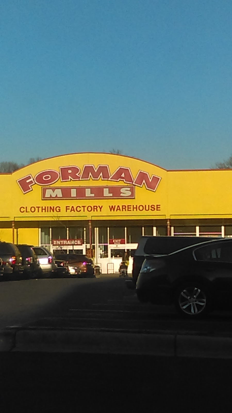 Forman Mills | 8401 Annapolis Rd, New Carrollton, MD 20784, USA | Phone: (240) 623-3230