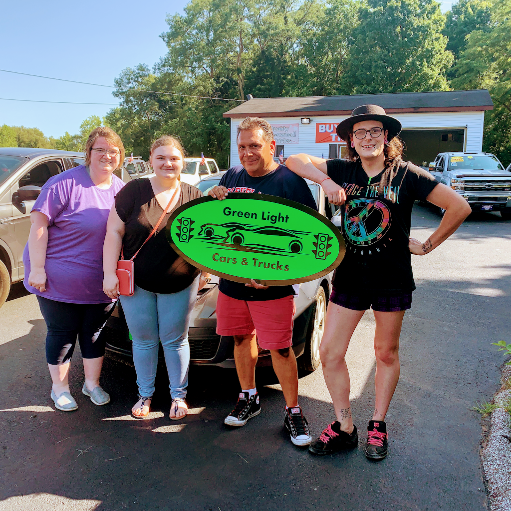Green Light Cars & Trucks | 7344 N Ridge Rd, Madison, OH 44057, USA | Phone: (440) 983-4399