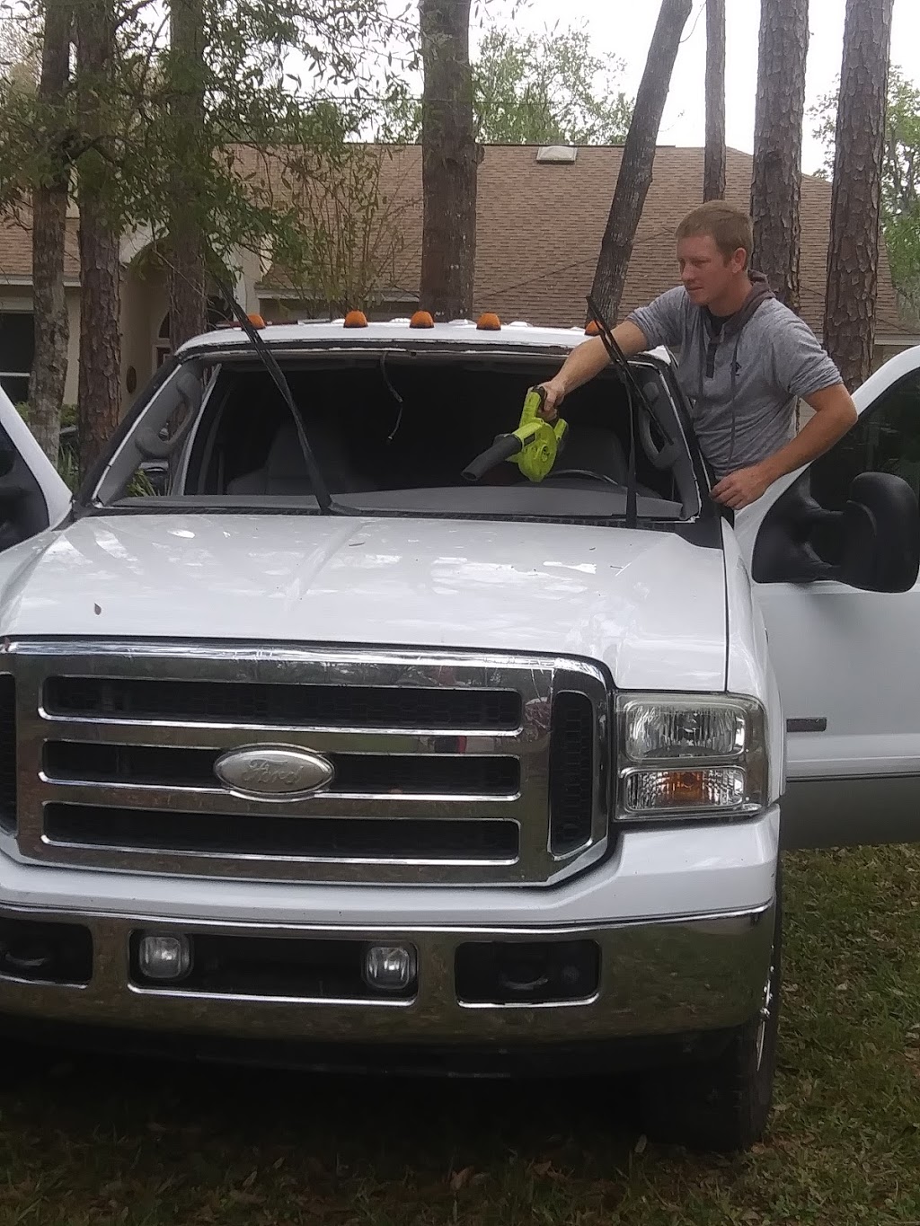 Wesley Chapel Mobile Windshield Replacement Co. | 27241 Dayflower Blvd, Zephyrhills, FL 33544, USA | Phone: (813) 446-9798