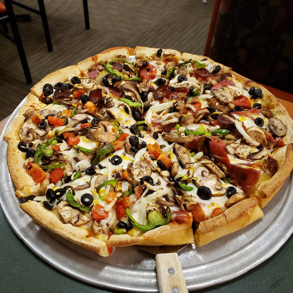 Round Table Pizza | 16108 Ash Way #115, Lynnwood, WA 98087 | Phone: (425) 745-4561
