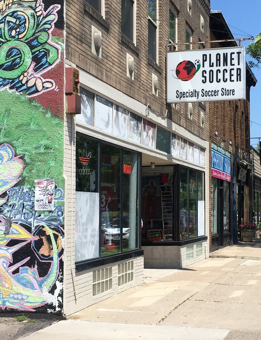 Planet Soccer | 2716 Lyndale Ave S, Minneapolis, MN 55408, USA | Phone: (612) 874-7500