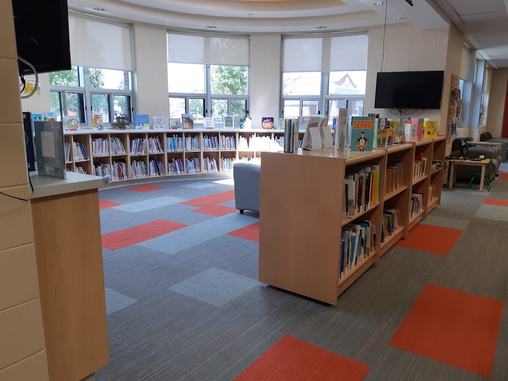 Welland Public Library - Diamond Trail Branch | 315 Southworth St S, Welland, ON L3B 1Z8, Canada | Phone: (905) 734-6210 ext. 2501