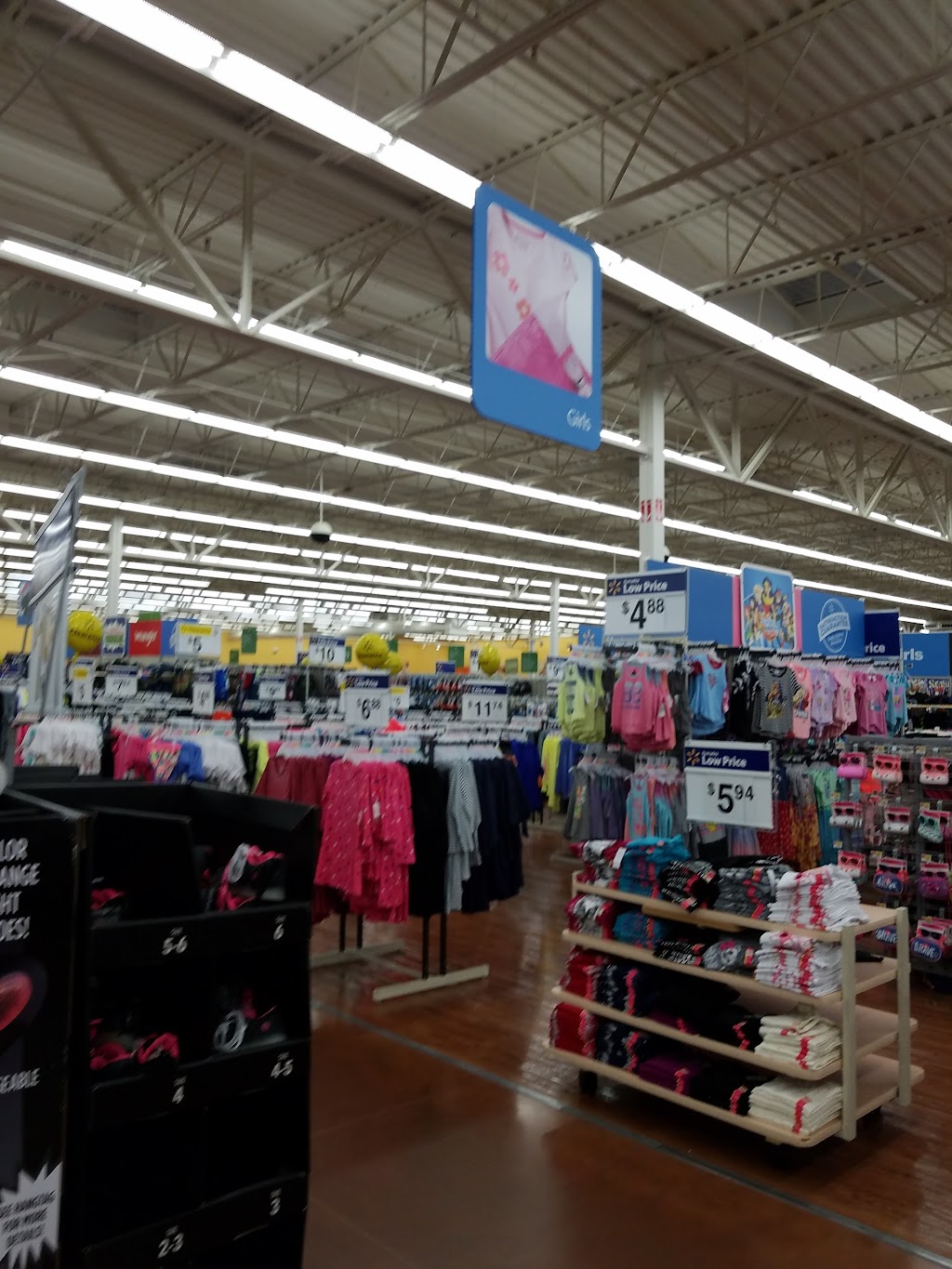 Walmart Supercenter | 12862 MO-21, DeSoto, MO 63020, USA | Phone: (636) 586-6878