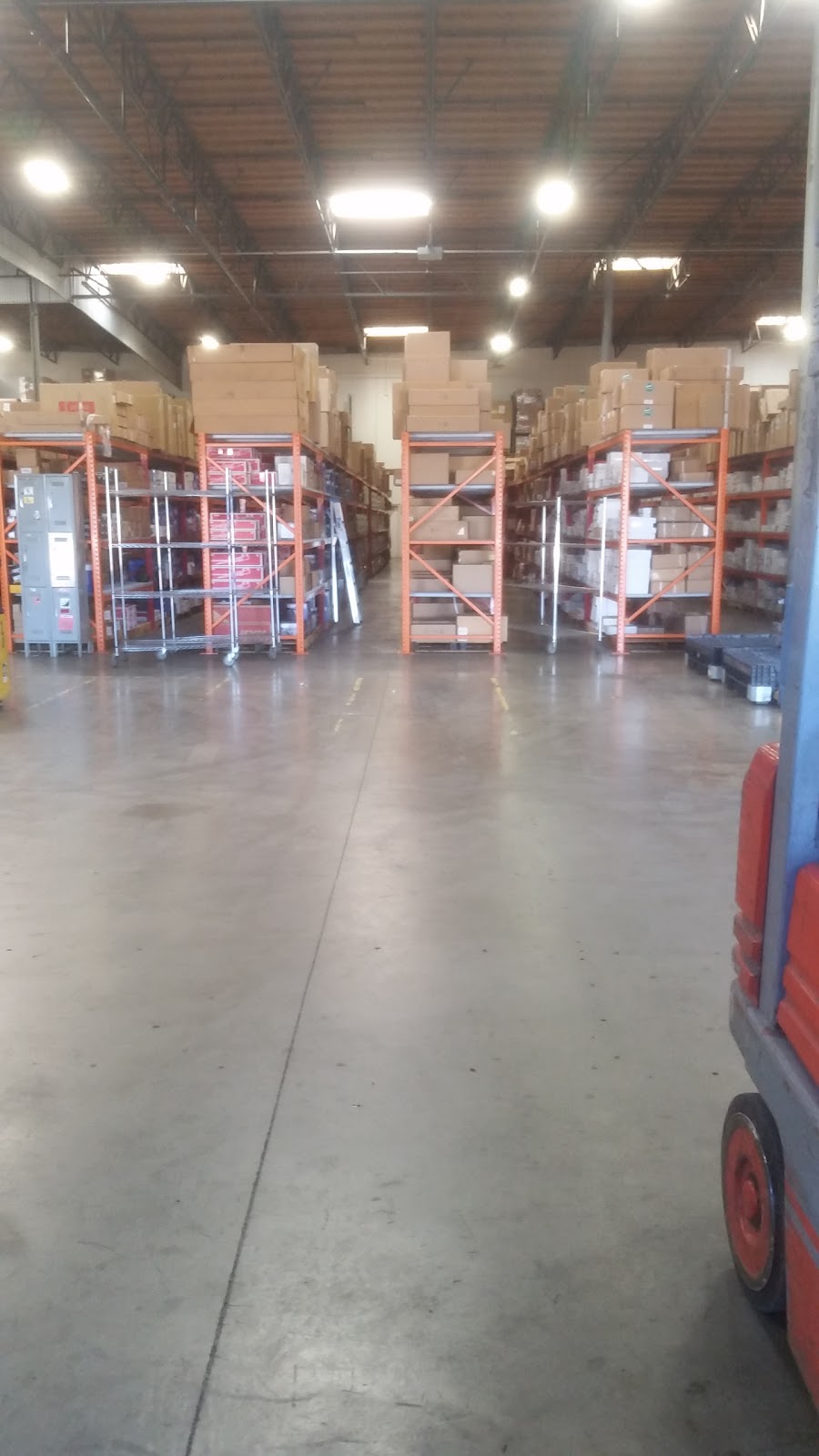 Warren Distributing, Inc. (Santa Fe Springs) | 8737 Dice Rd, Santa Fe Springs, CA 90670, USA | Phone: (562) 789-3360