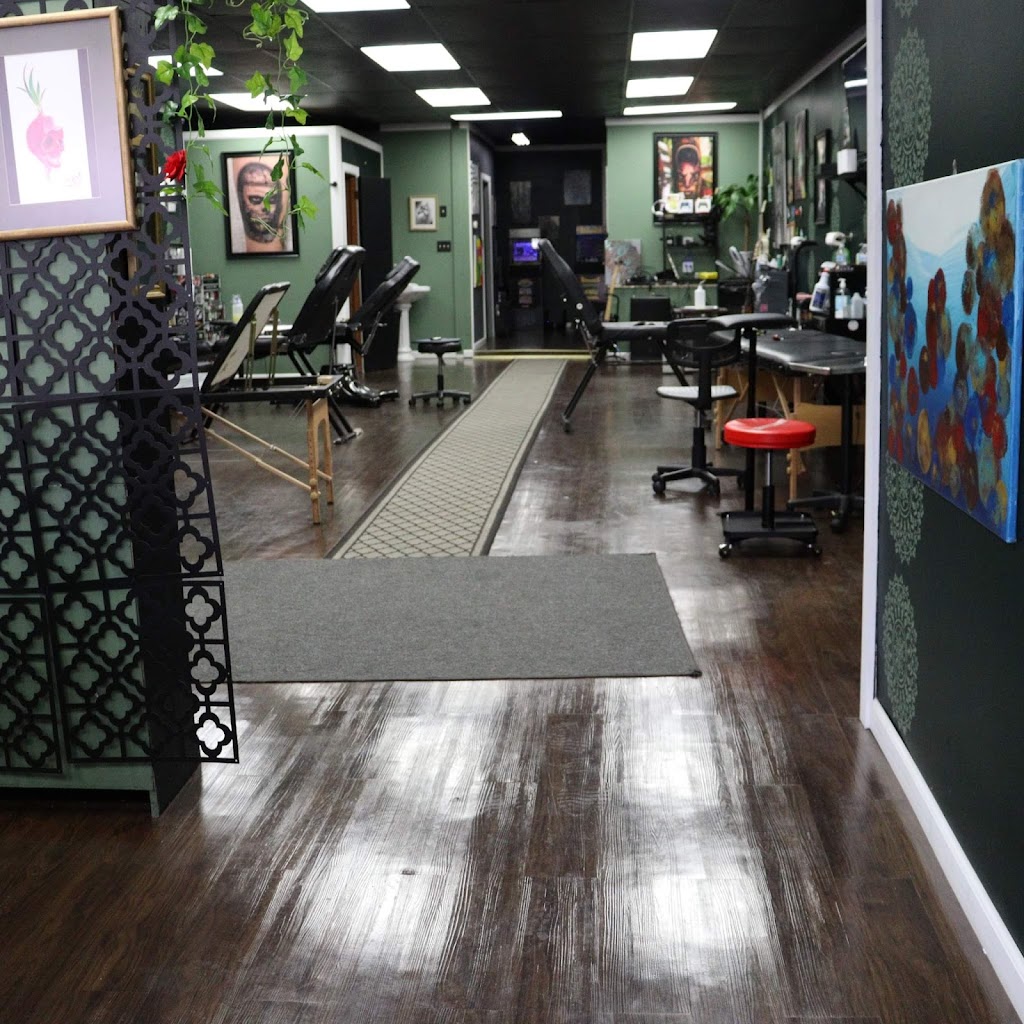 Crafted Fate Art Collective | 211 W Van Buren St, Columbia City, IN 46725, USA | Phone: (574) 221-9164