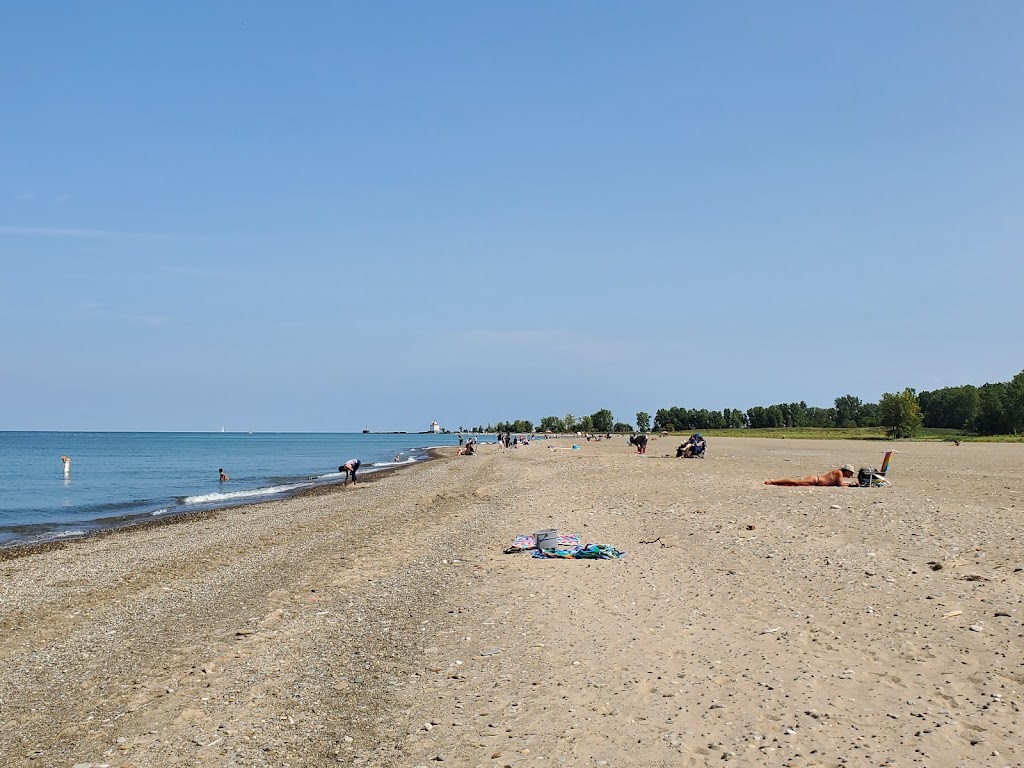 Headlands Beach State Park | 9601 Headlands Rd, Mentor, OH 44060, USA | Phone: (440) 466-8400