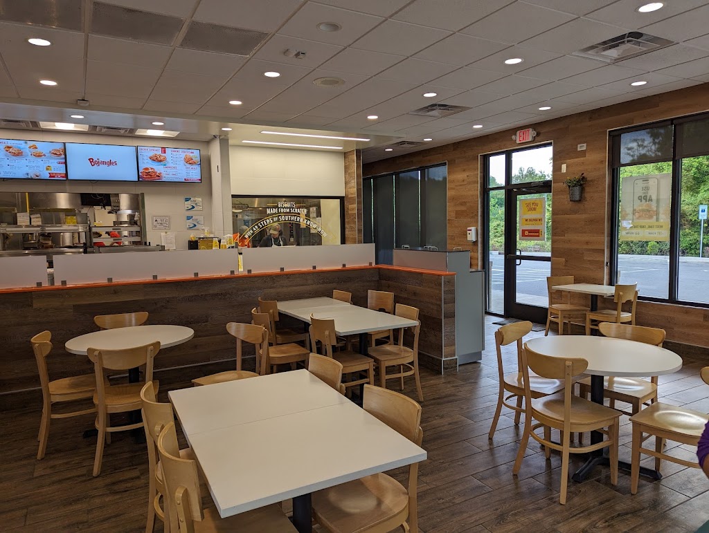 Bojangles | 1347 N Fayetteville St, Asheboro, NC 27203, USA | Phone: (336) 736-8049