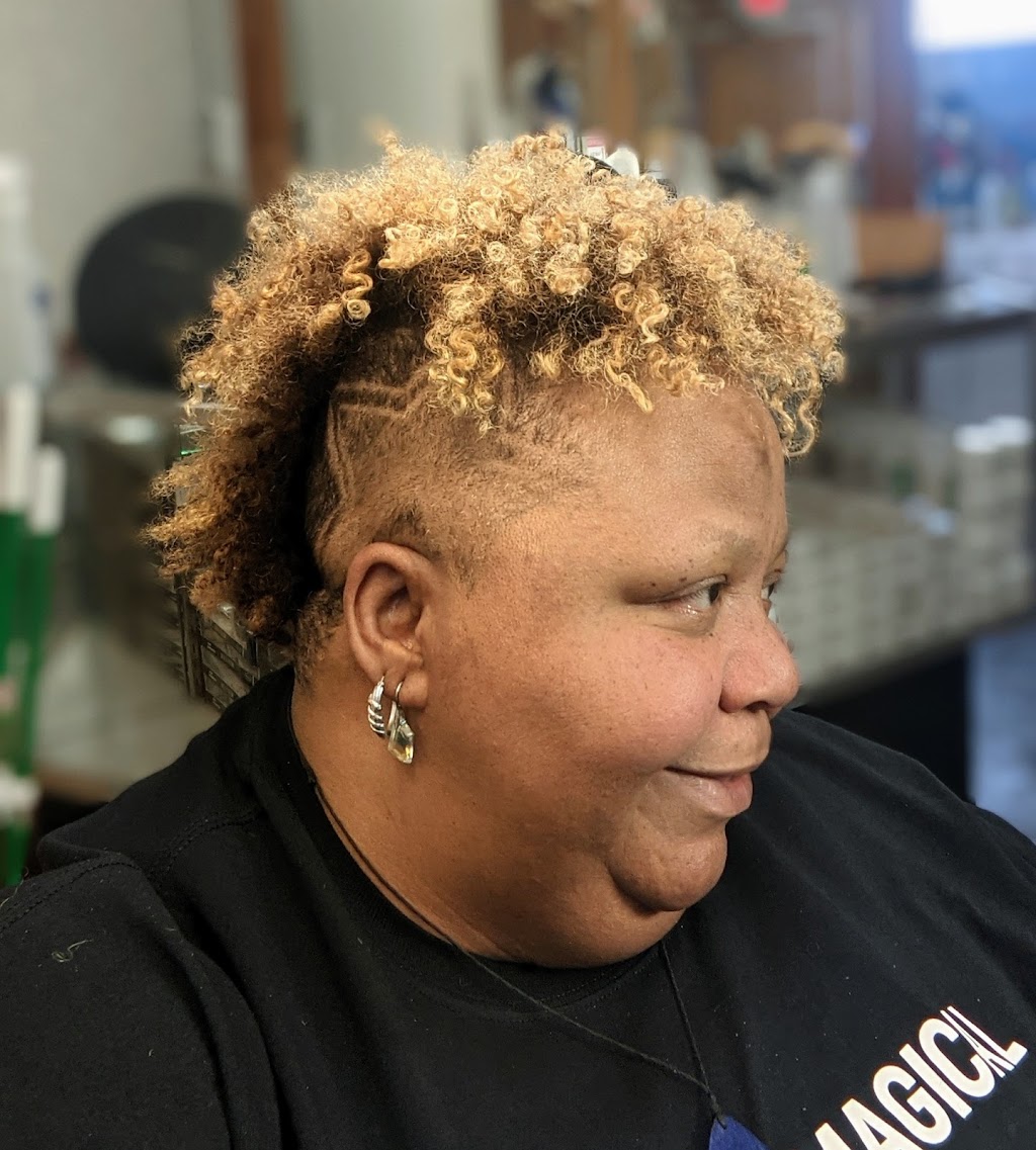 Majestic Cuts | 3411 W Jefferson Ave, Ecorse, MI 48229 | Phone: (313) 477-4599