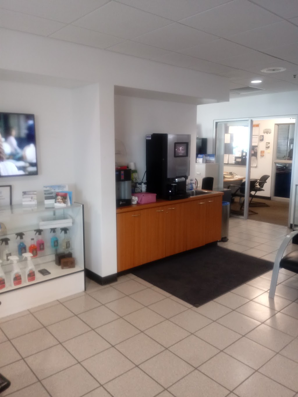 Antelope Valley Volkswagen | 39050 Carriage Way, Palmdale, CA 93551, USA | Phone: (661) 273-2500