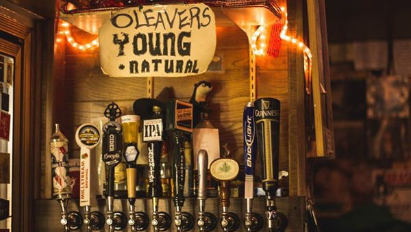 OLeavers Pub | 1322 Saddle Creek Rd, Omaha, NE 68106, USA | Phone: (402) 556-1238