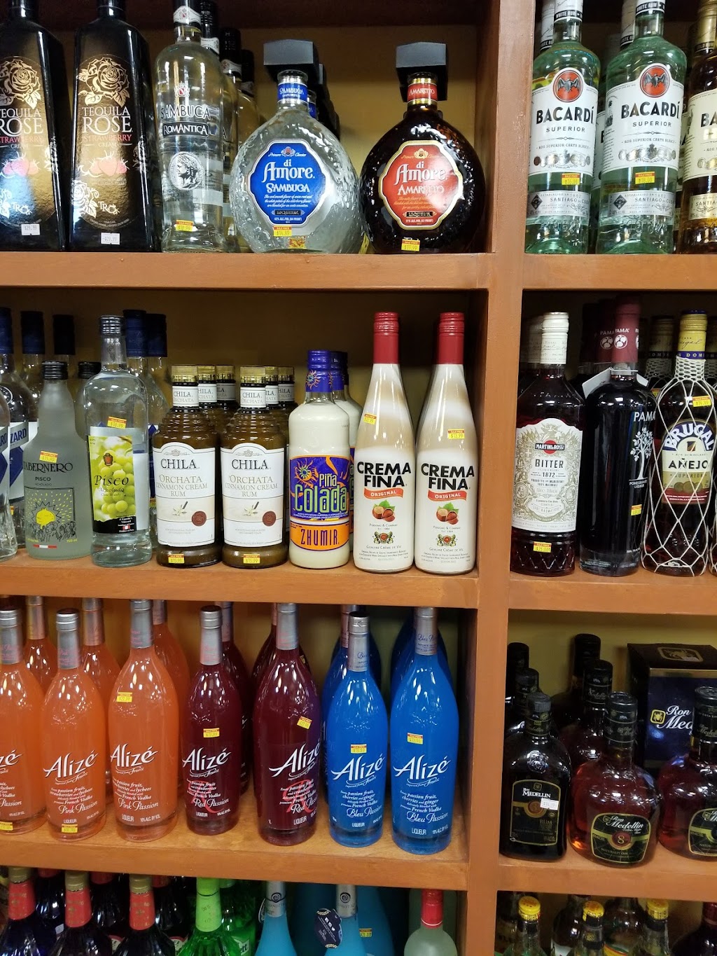 Chiquito Liquor Store | 100-24 Northern Blvd, Queens, NY 11368, USA | Phone: (929) 462-0170