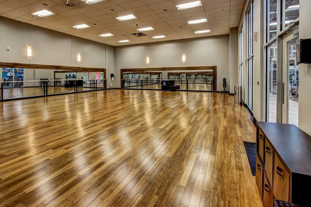 Onelife Fitness - Va Beach Blvd. | 2844 Virginia Beach Blvd, Virginia Beach, VA 23452, USA | Phone: (757) 340-4800