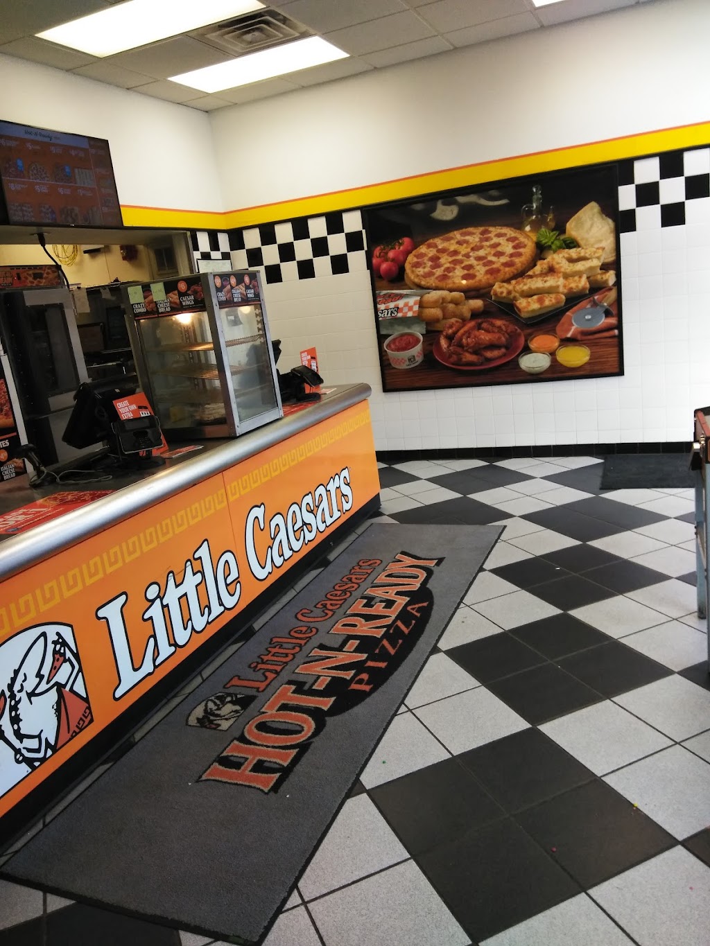 Little Caesars Pizza | 107 Commons Dr, Mooresville, NC 28117, USA | Phone: (704) 664-5555