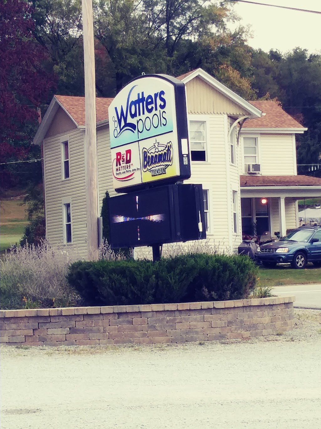 Watters Pools | 1564 E Roy Furman Hwy, Carmichaels, PA 15320, USA | Phone: (724) 966-2040