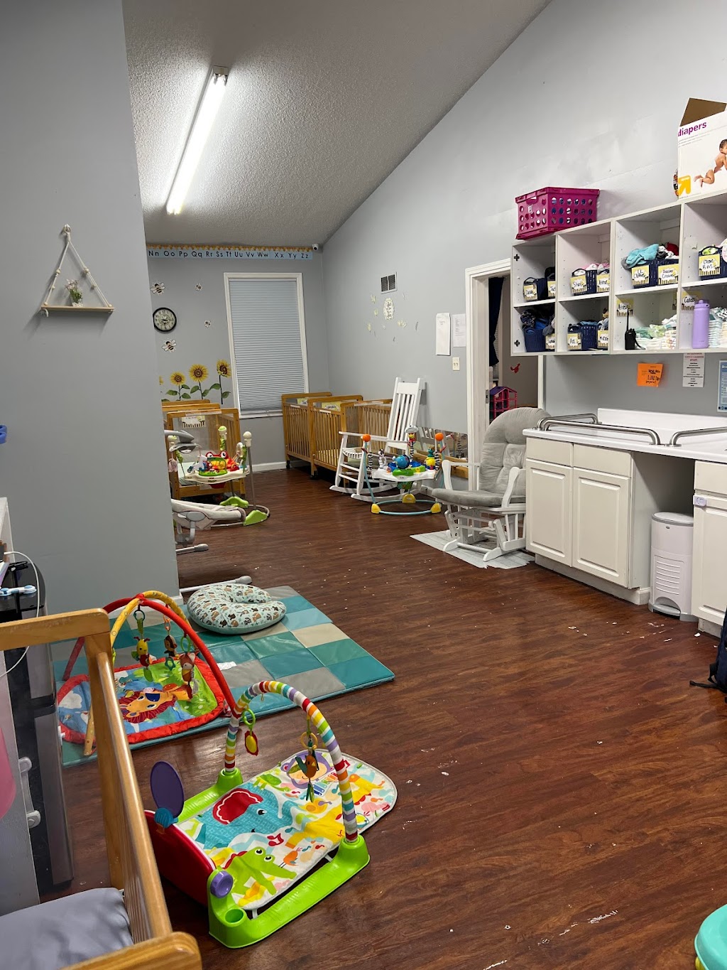 Little Learners of St Peters | 605 S Church St, St Peters, MO 63376, USA | Phone: (636) 397-9991