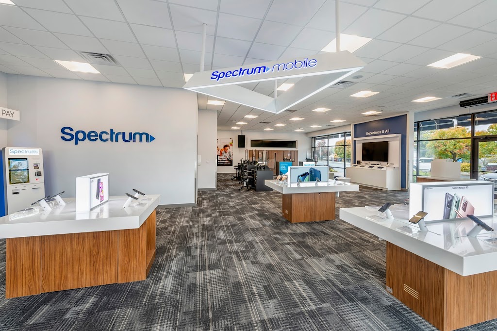 Spectrum Store | 664 Loudon Rd Suite 305, Latham, NY 12110 | Phone: (888) 406-7063