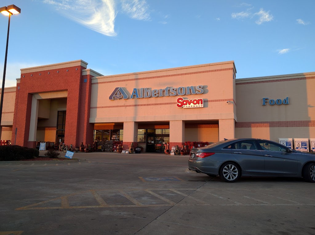 Albertsons | 210 W Katherine P Raines Dr, Cleburne, TX 76033, USA | Phone: (817) 641-2002