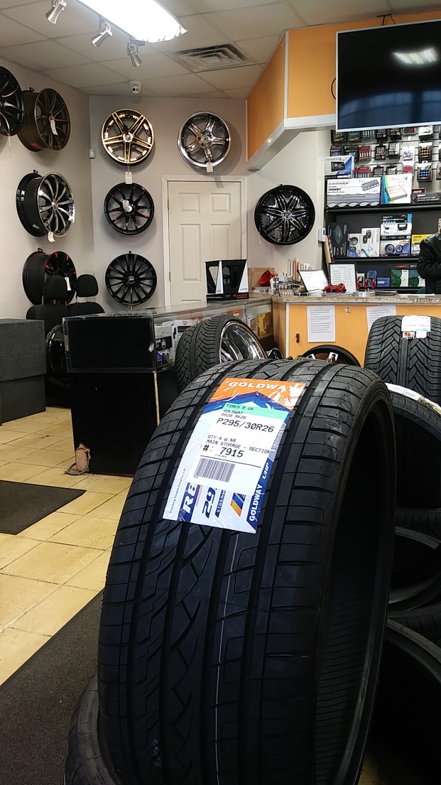 Tires R Us | 16950 S Halsted St, Harvey, IL 60426, USA | Phone: (708) 713-4660