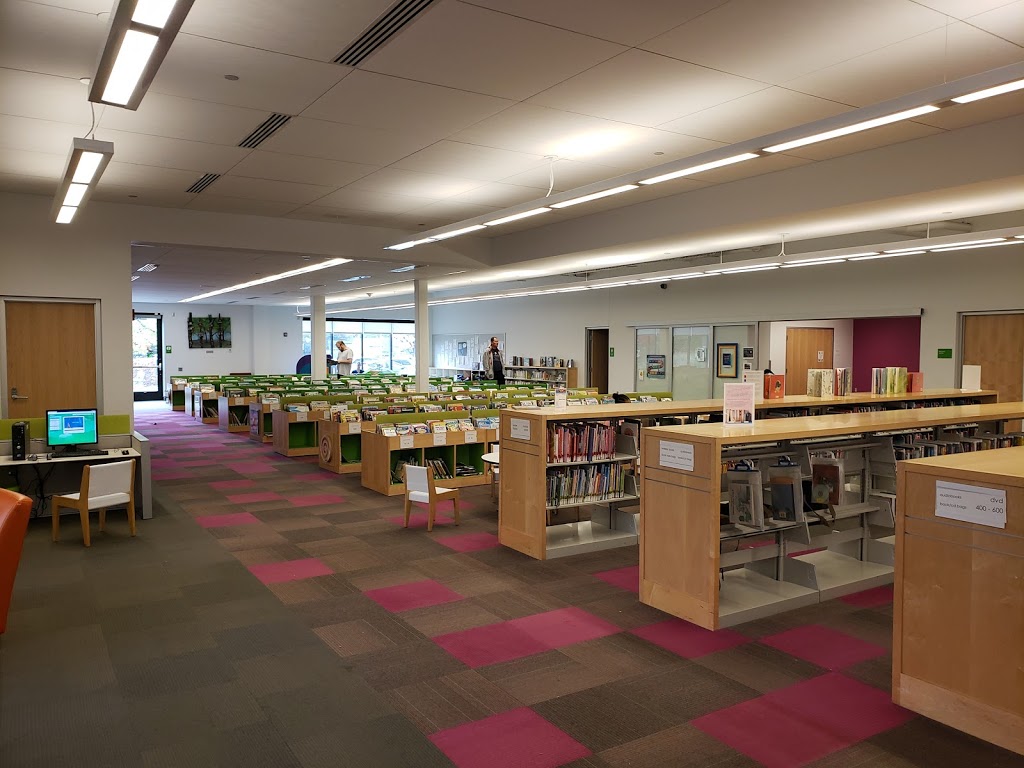 Ramsey County Library - Roseville | 2180 Hamline Ave N, Roseville, MN 55113, USA | Phone: (651) 724-6001