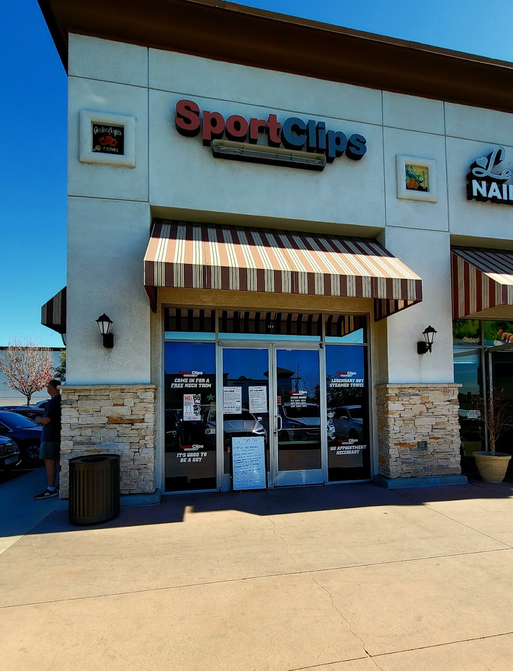 Sport Clips Haircuts of Glendora | 1385 E Gladstone St #100, Glendora, CA 91740 | Phone: (909) 305-2547