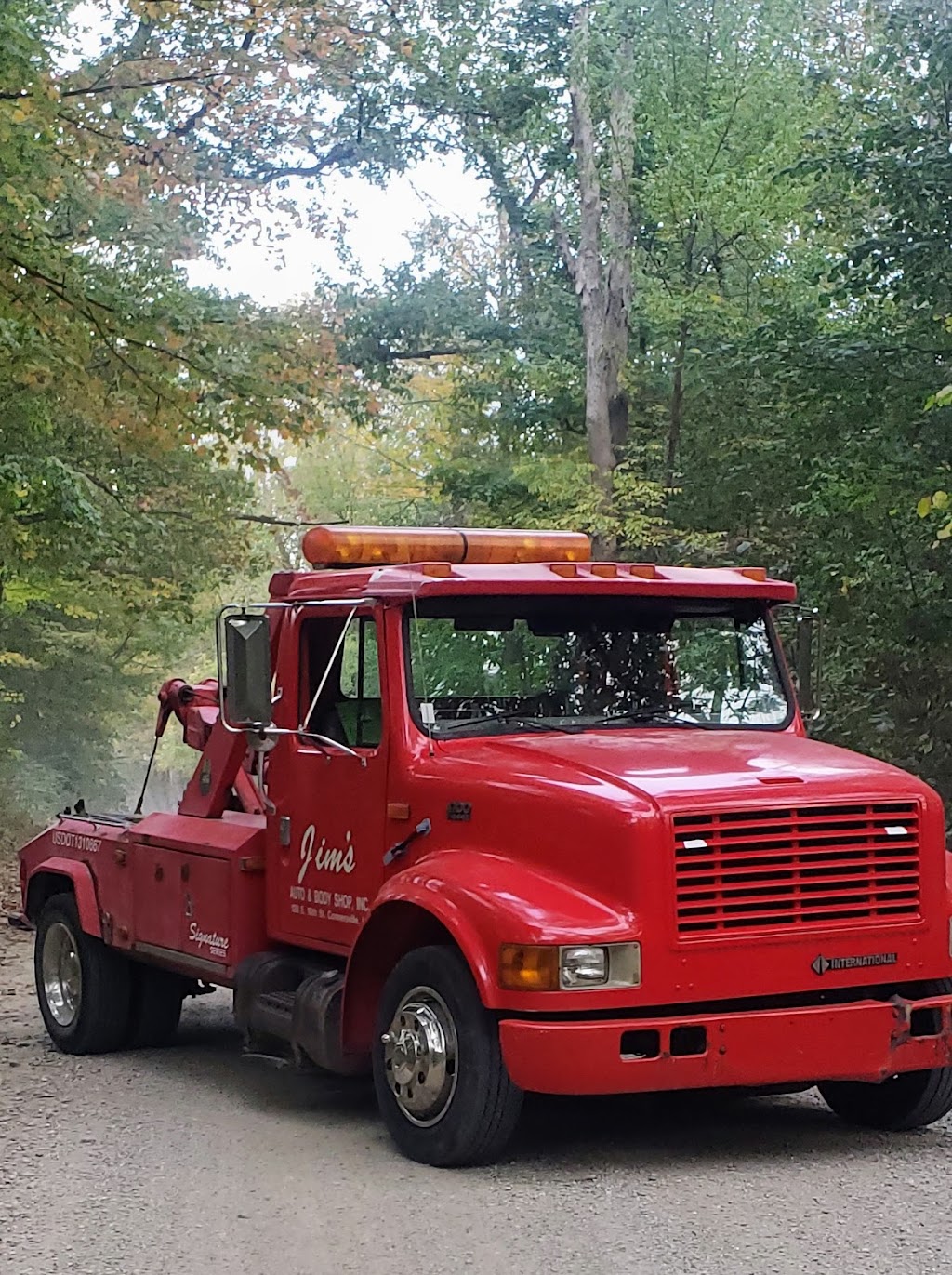 Jims Auto & Body Shop | 128 E 10th St, Connersville, IN 47331, USA | Phone: (765) 827-1534