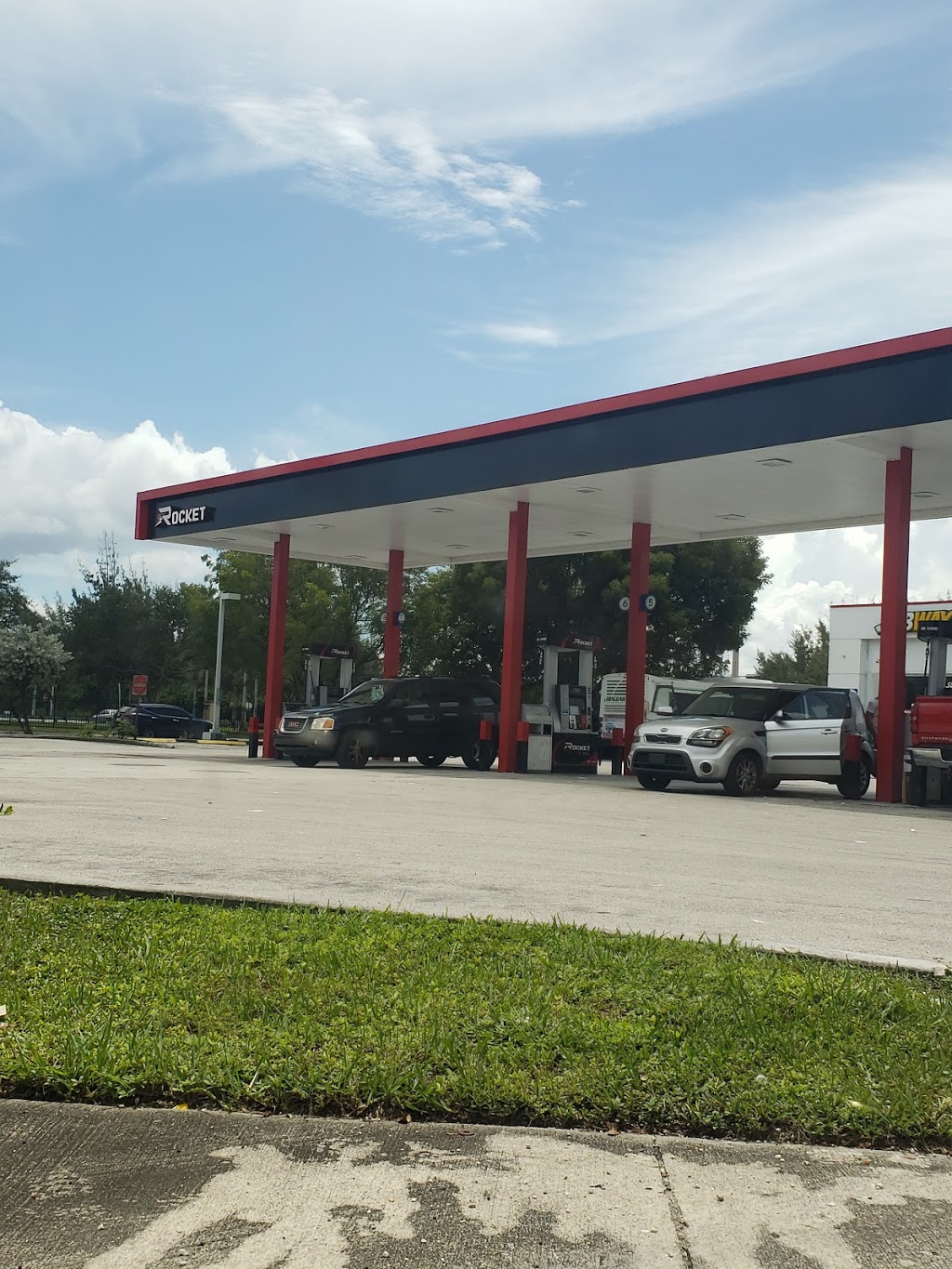 Chevron Hialeah | 900 E 65th St, Hialeah, FL 33013, USA | Phone: (954) 961-5222