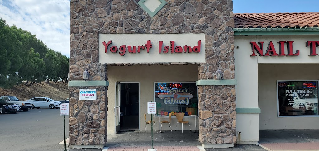 Yogurt Island | 3100 Main St Suite 282, Oakley, CA 94561, USA | Phone: (925) 625-1610