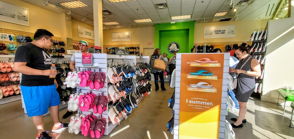 Crocs at Niagara Outlets Canada | 300 Taylor Rd #451, Niagara-on-the-Lake, ON L0S 1J0, Canada | Phone: (905) 988-1680