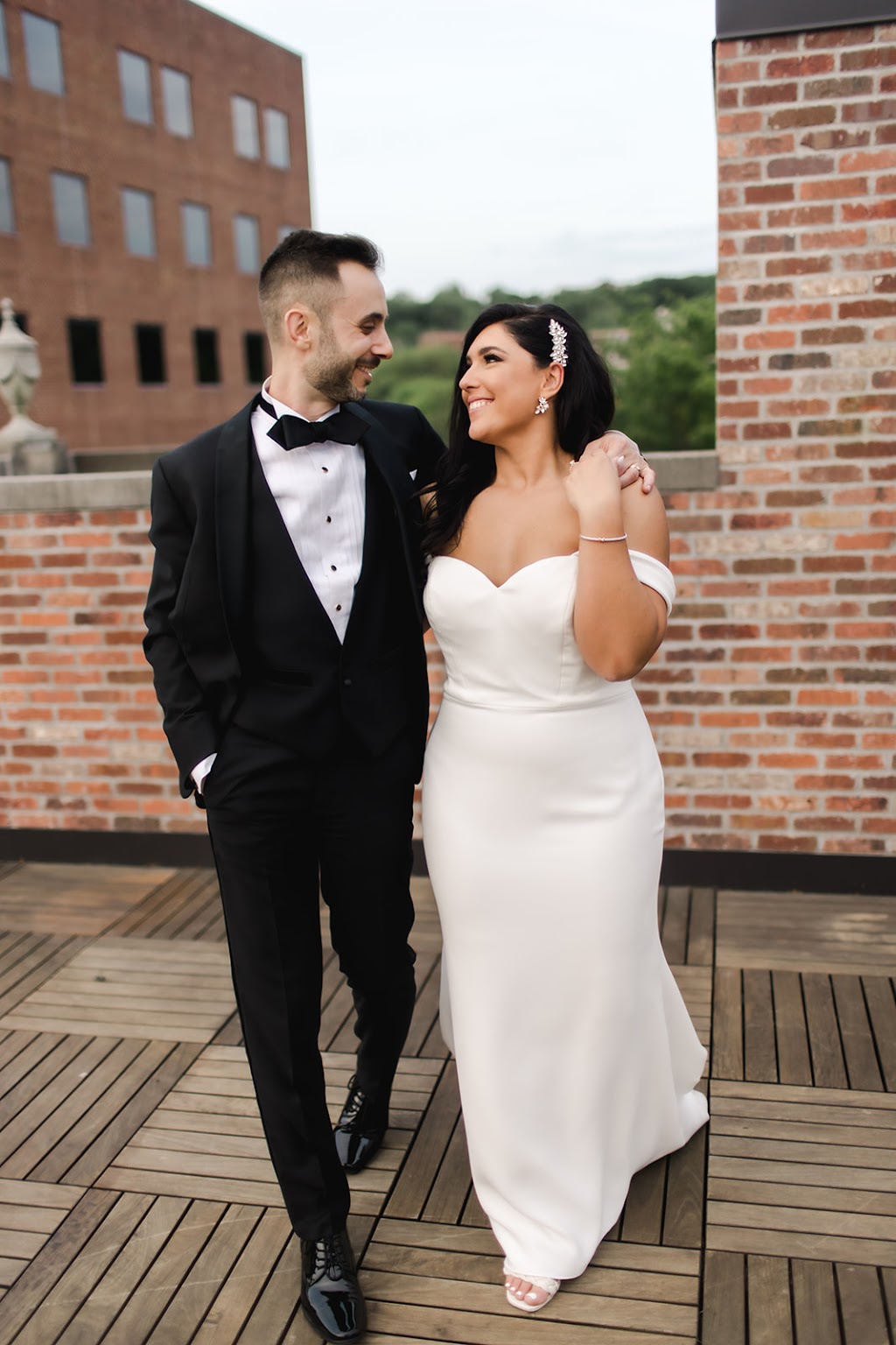 Elario Photography Inc | 1084 Madison Ave, Albany, NY 12208, USA | Phone: (518) 438-0989