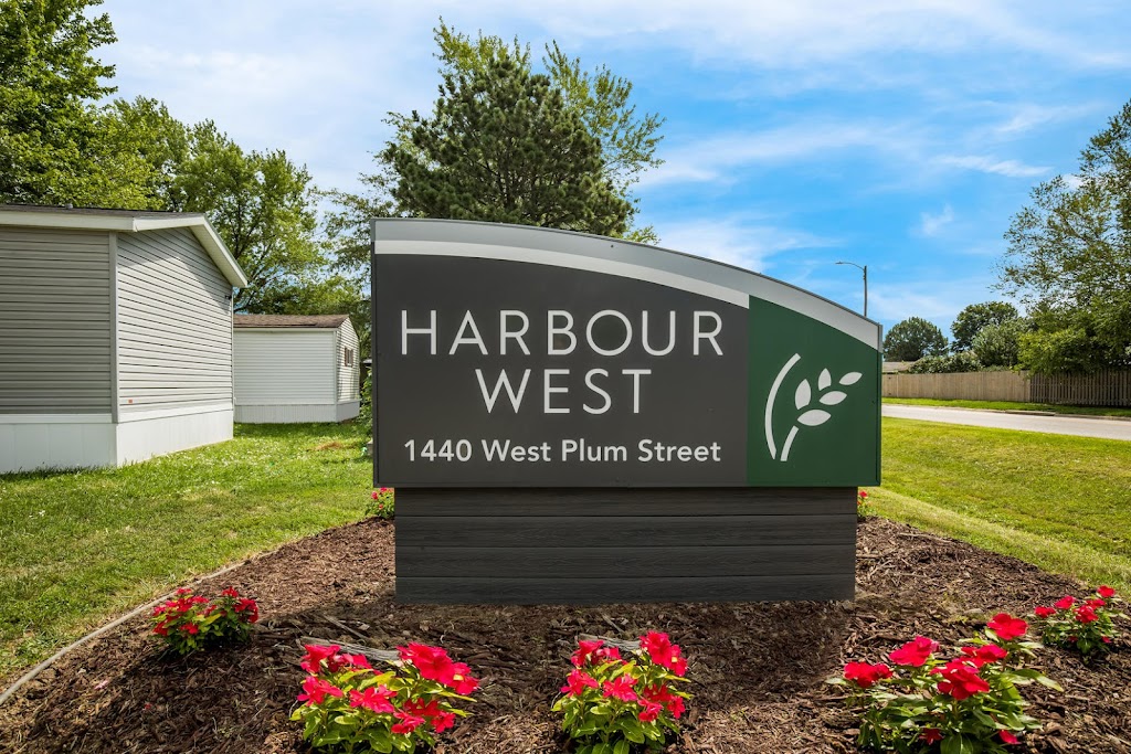 Harbour West | 1440 W Plum St, Lincoln, NE 68522, USA | Phone: (402) 438-1717