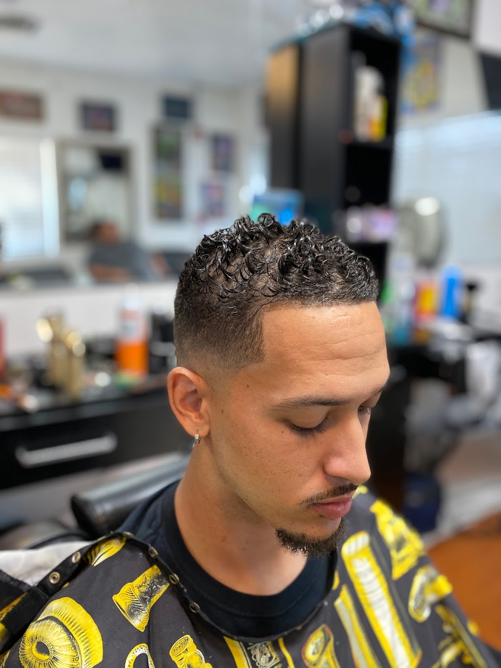 Leonards barbershop | 11925 NW Grand Ave, El Mirage, AZ 85335 | Phone: (623) 552-9638