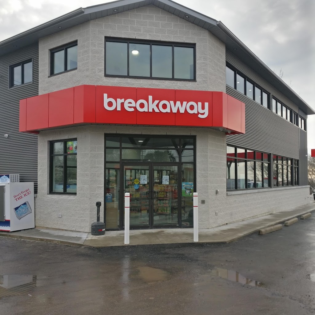 Johnnys breakaway 24 HRS Pay at the Pump | 448 Talbot St W, Leamington, ON N8H 4H6, Canada | Phone: (519) 326-5231