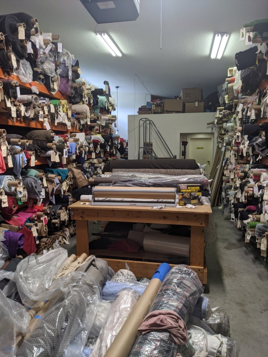 Pennie Fabrics | 8854 S Tamiami Trail, Sarasota, FL 34238, USA | Phone: (941) 484-0600