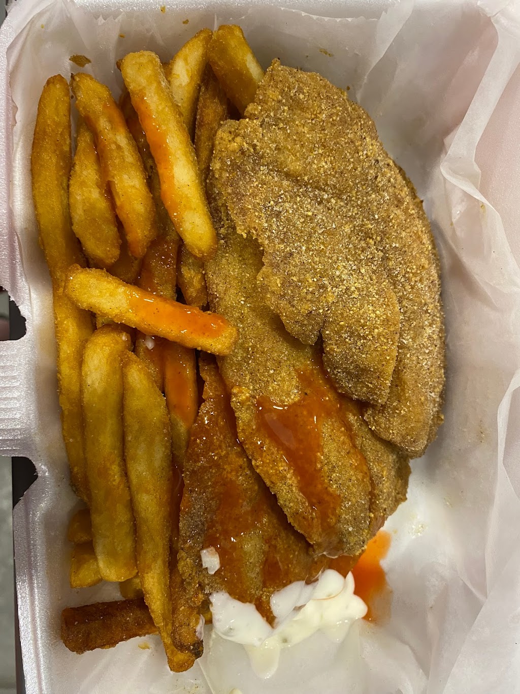 Big mike fish and seafood | 7225 E 9 Mile Rd, Warren, MI 48091, USA | Phone: (586) 393-5194