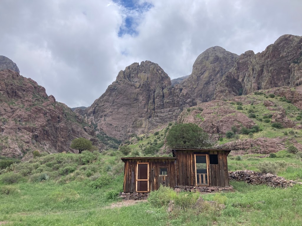 Dripping Springs | Dripping Springs Trail, Las Cruces, NM 88011 | Phone: (575) 522-1219