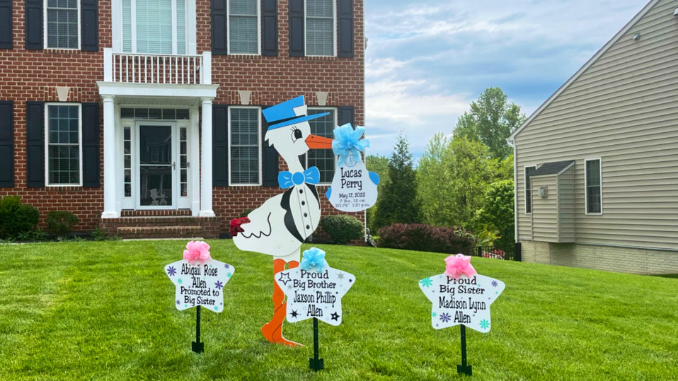 Flying Storks Yard Signs | 5715 Nottingham Pl, Adamstown, MD 21710, USA | Phone: (301) 606-3091