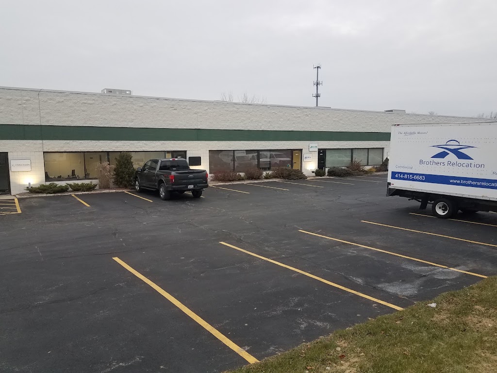 Brothers Moving & Storage | 21870 Watertown Rd #7, Waukesha, WI 53186, USA | Phone: (262) 278-6683