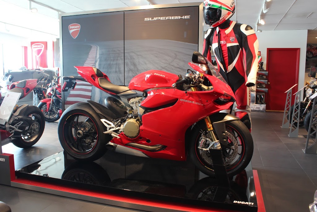 Two Wheels World (Ducati & Triumph Pompano Beach) | 840 S Andrews Ave, Pompano Beach, FL 33069, USA | Phone: (954) 788-9550