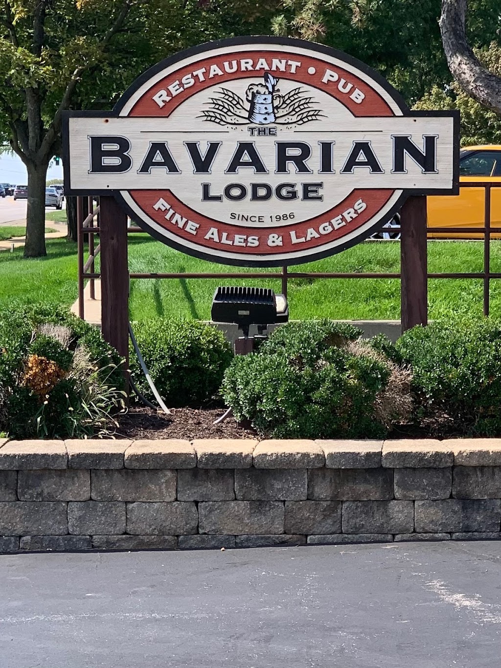 The Bavarian Lodge | 1800 Ogden Ave, Lisle, IL 60532, USA | Phone: (630) 241-4701